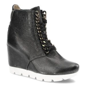 Srebrne Sneakersy Neścior Damskie Buty Na Koturnie. Szare botki Neścior, ze skóry, bez obcasa, na koturnie, bez zapięcia. Za 349,00 zł.