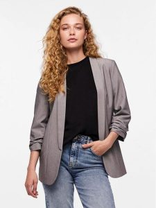 Pieces Marynarka Bosella 17090996 Szary Regular Fit. Szare marynarki i żakiety Pieces, xs, bez wzorów, z syntetyku. Za 159,99 zł.