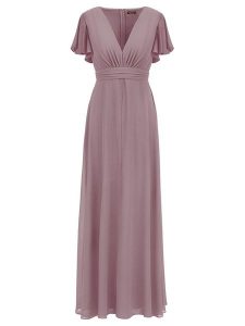 APART Kombinezon w kolorze jasnoróżowym rozmiar: 38. Różowe kombinezony Apart, bez wzorów, bez kołnierzyka, bez ramiączek. Za 444,95 zł.