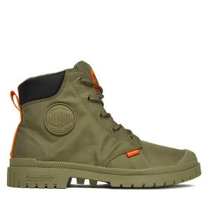 Trapery Palladium. Zielone buty zimowe Palladium, bez obcasa, bez zapięcia. Za 359,99 zł.