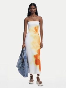 Desigual Sukienka letnia Amberes 25SWVK49 Écru Slim Fit. Kombinezony Desigual, na lato, m, bez wzorów, z syntetyku, bez kołnierzyka, bez ramiączek. Za 279,99 zł.