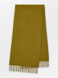 Becksöndergaard Wełniany szal w kolorze oliwkowym - 220 x 50 cm rozmiar: onesize. Zielone szaliki Becksöndergaard, bez wzorów, z materiału. Za 173,99 zł.