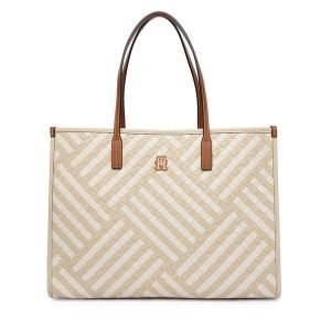 Torebka Tommy Hilfiger. Brązowe shopper bag TOMMY HILFIGER, bez wzorów, bez dodatków. Za 749,99 zł.
