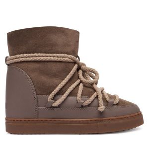 Śniegowce Inuikii. Brązowe buty zimowe Inuikii, bez obcasa, bez zapięcia. Za 949,99 zł.