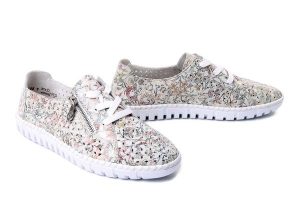 RIEKER M2306-92 multi, półbuty damskie. Półbuty Rieker, na lato, bez wzorów, bez obcasa, bez zapięcia. Za 339,90 zł.