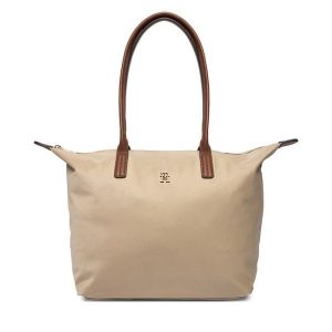 Torebka Tommy Hilfiger. Brązowe torebki klasyczne TOMMY HILFIGER, bez wzorów, bez dodatków. Za 339,99 zł.