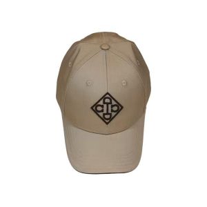 Czapka Grooming Deluxe. Brązowe spodnie dresowe GROOMING DELUXE, uniwersalny, bez wzorów. Za 216,50 zł.