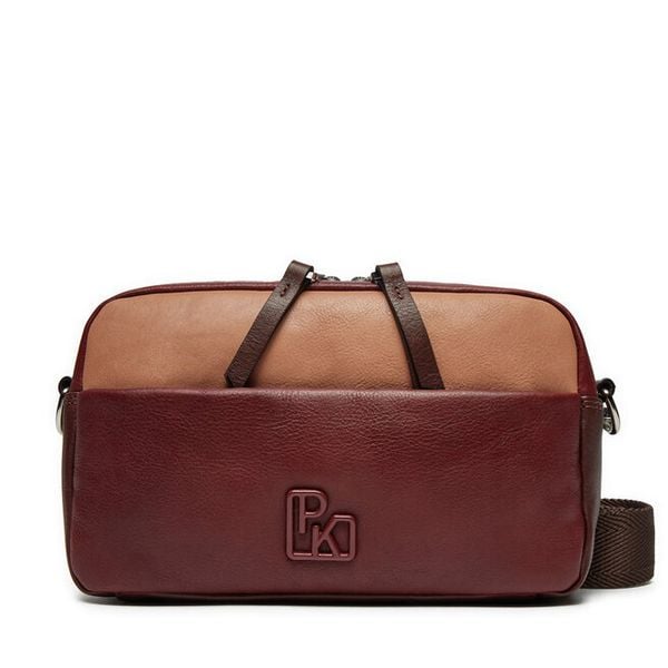 Torebka Pikolinos. Czerwone torebki klasyczne Pikolinos, bez wzorów, bez dodatków. Za 599,99 zł.