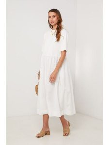 Lin Passion Sukienka w kolorze białym rozmiar: 34/36. Białe sukienki Lin Passion, bez wzorów, z bawełny, klasyczne, bez kołnierzyka, bez ramiączek, midi. Za 130,99 zł.