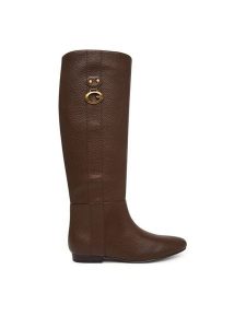 Guess Kozaki FLFANA ELE11 Brązowy. Brązowe kozaki Guess, z aplikacjami, ze skóry, bez obcasa, na płaskiej podeszwie, bez zapięcia. Za 764,99 zł.