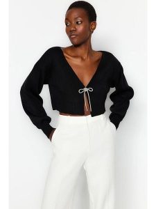 Trendyol Kardigan w kolorze czarnym rozmiar: XS. Czarne kardigany Trendyol, ze splotem. Za 61,31 zł.