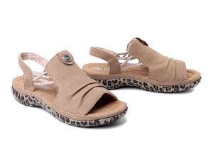 RIEKER 64871-20 brown, sandały damskie. Brązowe sandały Rieker, bez wzorów, bez obcasa, bez zapięcia. Za 329,90 zł.