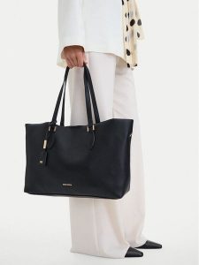 GINO ROSSI Torebka C- LDA9537 Czarny. Czarne shopper bag Gino Rossi, bez wzorów, ze skóry, bez dodatków. Za 259,99 zł.