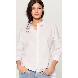 Koszula oversize z dekoltem na plecach - Biały. Koszule marki Mohito. Za 89,99 zł.