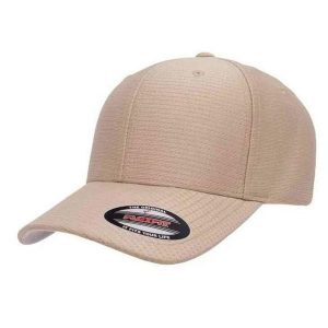 Trykotowa Czapka Z Daszkiem Cool & Dry Calocks. Zielone czapki FLEXFIT, bez wzorów. Za 96,99 zł.