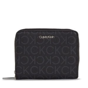 Portfel Calvin Klein. Czarne portfele Calvin Klein, bez wzorów. Za 169,99 zł.