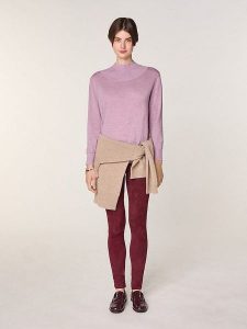 Rodier Wełniany sweter w kolorze jasnoróżowym rozmiar: XL. Różowe swetry oversize Rodier, xl, bez wzorów, z wełny, bez ramiączek. Za 260,99 zł.