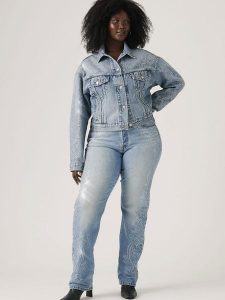 Levi's Dżinsy - Regular fit - w kolorze błękitnym rozmiar: W28/L30. Niebieskie jeansy Levi's®, z aplikacjami, ze skóry. Za 328,65 zł.