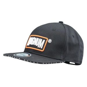 Czapka typu snapback Magnum Lapis. Czarne czapki MAGNUM, bez wzorów, z materiału, sportowe. Za 62,87 zł.