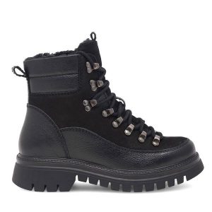 Trapery Lasocki. Czarne buty zimowe Lasocki, bez obcasa, bez zapięcia. Za 279,99 zł.