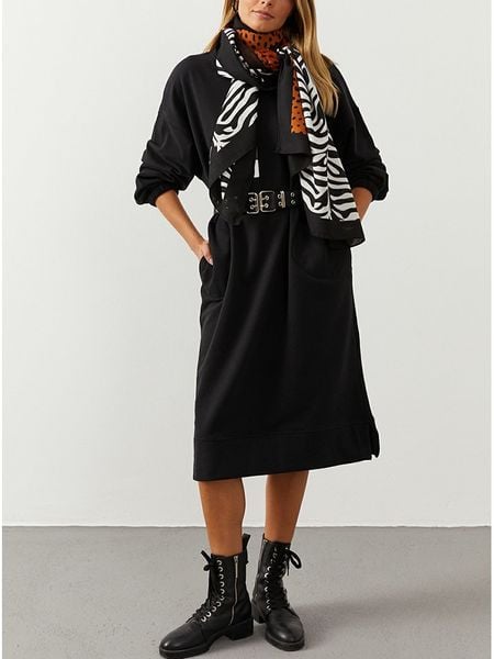 LA Angels Sukienka w kolorze czarnym rozmiar: L. Czarne sukienki LA Angels, l, bez wzorów, bez kołnierzyka, bez ramiączek, midi. Za 183,15 zł.