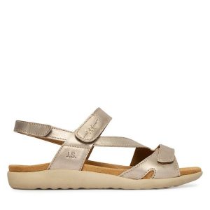 Sandały Josef Seibel. Żółte sandały Josef Seibel, bez wzorów, bez obcasa, na płaskiej podeszwie, bez zapięcia. Za 429,99 zł.