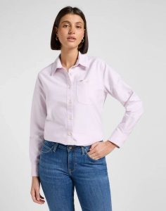 DAMSKA KOSZULA LEE ALL PURPOSE SHIRT PINKY PLUM 112370989. Koszule Lee, xs, bez wzorów, bez kołnierzyka, bez ramiączek. Za 179,99 zł.