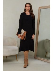 Joséfine Sukienka "Mahony" w kolorze czarnym rozmiar: S. Czarne sukienki Joséfine, na co dzień, s, bez wzorów, z kaszmiru, bez kołnierzyka, bez ramiączek, midi, proste. Za 195,99 zł.