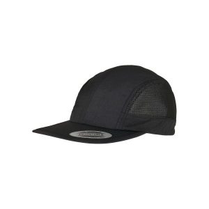 Czapka Urban Classics nylon. Czarne czapki Urban Classics, bez wzorów, z nylonu, sportowe. Za 105,95 zł.