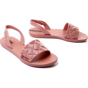 IPANEMA 26547 GO TREND FEM 20197 pink/pink, sandały damskie. Czerwone sandały Ipanema, bez wzorów, bez obcasa, bez zapięcia. Za 50,00 zł.