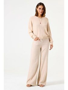 Garcia Sweter w kolorze beżowym rozmiar: XS. Brązowe swetry oversize Garcia, xs, bez wzorów, bez ramiączek. Za 91,56 zł.