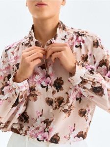 Koszula z domieszką lnu - wielobarwny. Koszule Sinsay, l, bez wzorów, bez kołnierzyka, bez ramiączek. Za 49,99 zł.