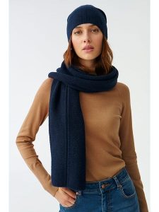 TATUUM Szal w kolorze granatowym - 175 x 40 cm rozmiar: onesize. Niebieskie szaliki Tatuum, bez wzorów, z tkaniny. Za 52,99 zł.