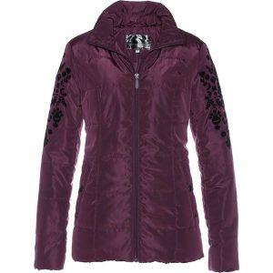 Kurtka pikowana z aksamitnym nadrukiem bonprix czarny bez. Kurtki marki bonprix. Za 109,99 zł.