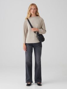 OPUS Sweter w kolorze beżowym rozmiar: 36. Brązowe swetry oversize Opus, bez wzorów, ze splotem, bez ramiączek. Za 118,56 zł.