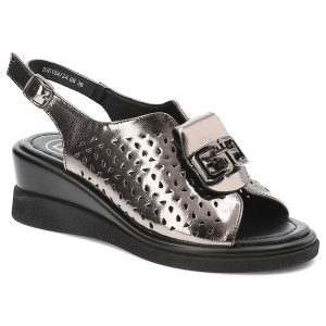 Gun Metal Sandały Filippo Eleganckie Obuwie Damskie Na Koturnie. Brązowe sandały Filippo, bez wzorów, bez obcasa, na koturnie, bez zapięcia. Za 159,00 zł.