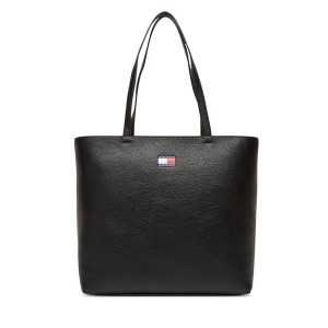 Torebka Tommy Jeans. Czarne torebki klasyczne Tommy Jeans, bez wzorów, z jeansu, bez dodatków. Za 289,99 zł.
