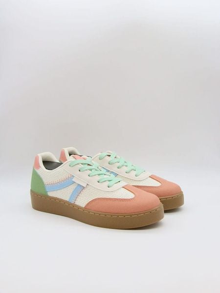 Bellucci Sneakersy w kolorze beżowym ze wzorem rozmiar: 38. Białe trampki Bellucci, bez wzorów, bez zapięcia. Za 102,18 zł.