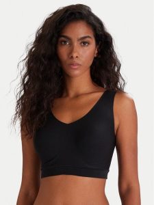 Chantelle Figi klasyczne z wysokim stanem Soft Stretch C26470 Czarny. Czarne figi Chantelle, bez wzorów, z syntetyku. Za 49,99 zł.