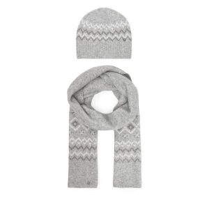 Zestaw Szalik i Czapka Guess. Szare szaliki Guess, na zimę, z aplikacjami. Za 409,99 zł.