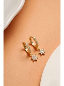 Lodie Silver Kolczyki-kreole z cyrkoniami rozmiar: onesize. Szare kolczyki Lodie Silver, z cyrkonią, srebrne. Za 95,99 zł.