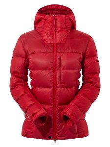 Berghaus Kurtka puchowa "Arete Ultra" w kolorze czerwonym rozmiar: 42. Czerwone kurtki Berghaus, bez wzorów, z puchu, bez kaptura. Za 543,90 zł.