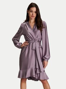 Swing Sukienka koktajlowa 5AG06500 Fioletowy Regular Fit. Fioletowe kombinezony Swing, bez wzorów, z syntetyku, wizytowe, bez kołnierzyka, bez ramiączek. Za 549,99 zł.