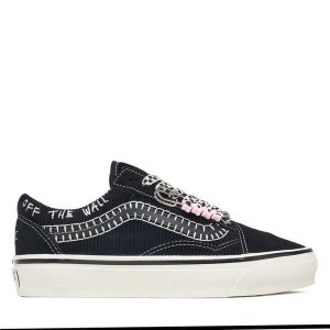 Tenisówki Vans. Czarne trampki Vans, bez wzorów, bez zapięcia. Za 499,99 zł.