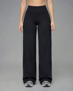 Legginsy Straight Softform™ - Czarny. Czarne legginsy JOY STUDIO, bez wzorów, z materiału, z podwyższonym stanem, długie. Za 256,00 zł.