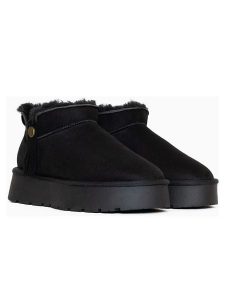 ISLAND BOOT Botki "Ilonie" w kolorze czarnym rozmiar: 36. Czarne botki Island Boot, bez wzorów, z materiału, bez obcasa, na platformie, bez zapięcia. Za 131,74 zł.