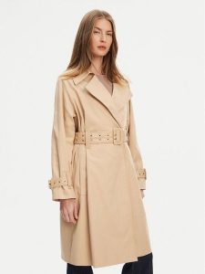 Guess Trencz W5YL02 WHDF1 Beżowy Regular Fit. Brązowe płaszcze Guess, s, z aplikacjami, z syntetyku, bez kaptura. Za 859,99 zł.