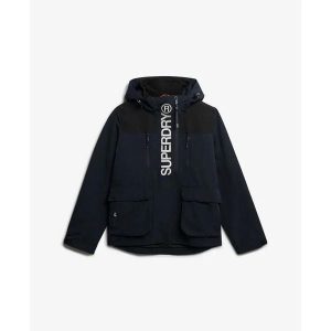 Damska wiatrówka Superdry. Czarne kurtki Superdry, bez wzorów, z softshellu, bez kaptura. Za 585,20 zł.