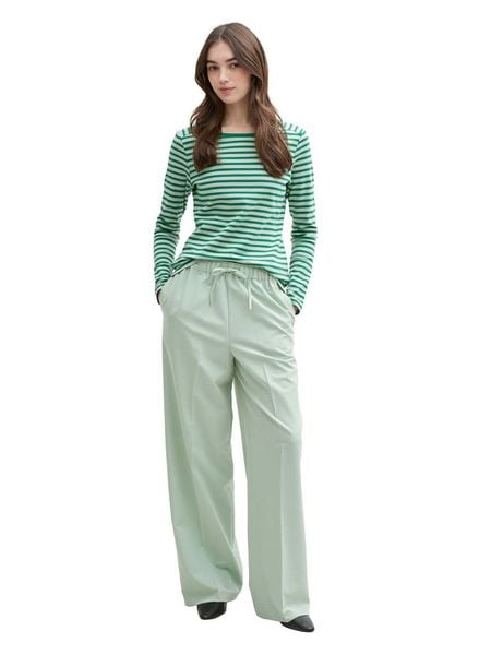 TOM TAILOR Denim Koszulka w kolorze zielonym rozmiar: S. Zielone bluzki TOM TAILOR DENIM, s, bez wzorów, z bawełny, bez kołnierzyka, bez ramiączek. Za 86,99 zł.