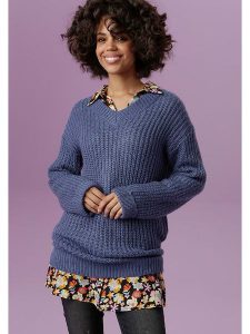 Aniston Sweter w kolorze granatowym rozmiar: 40. Niebieskie swetry oversize Aniston, bez wzorów, ze splotem, bez ramiączek. Za 65,69 zł.